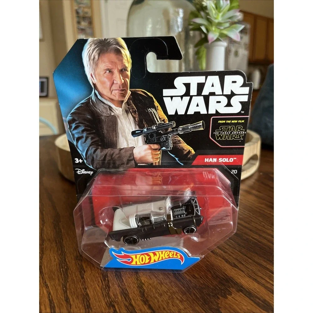 Hot Wheels 2014 Star Wars Character Cars HAN SOLO The Force Awakens Black Card